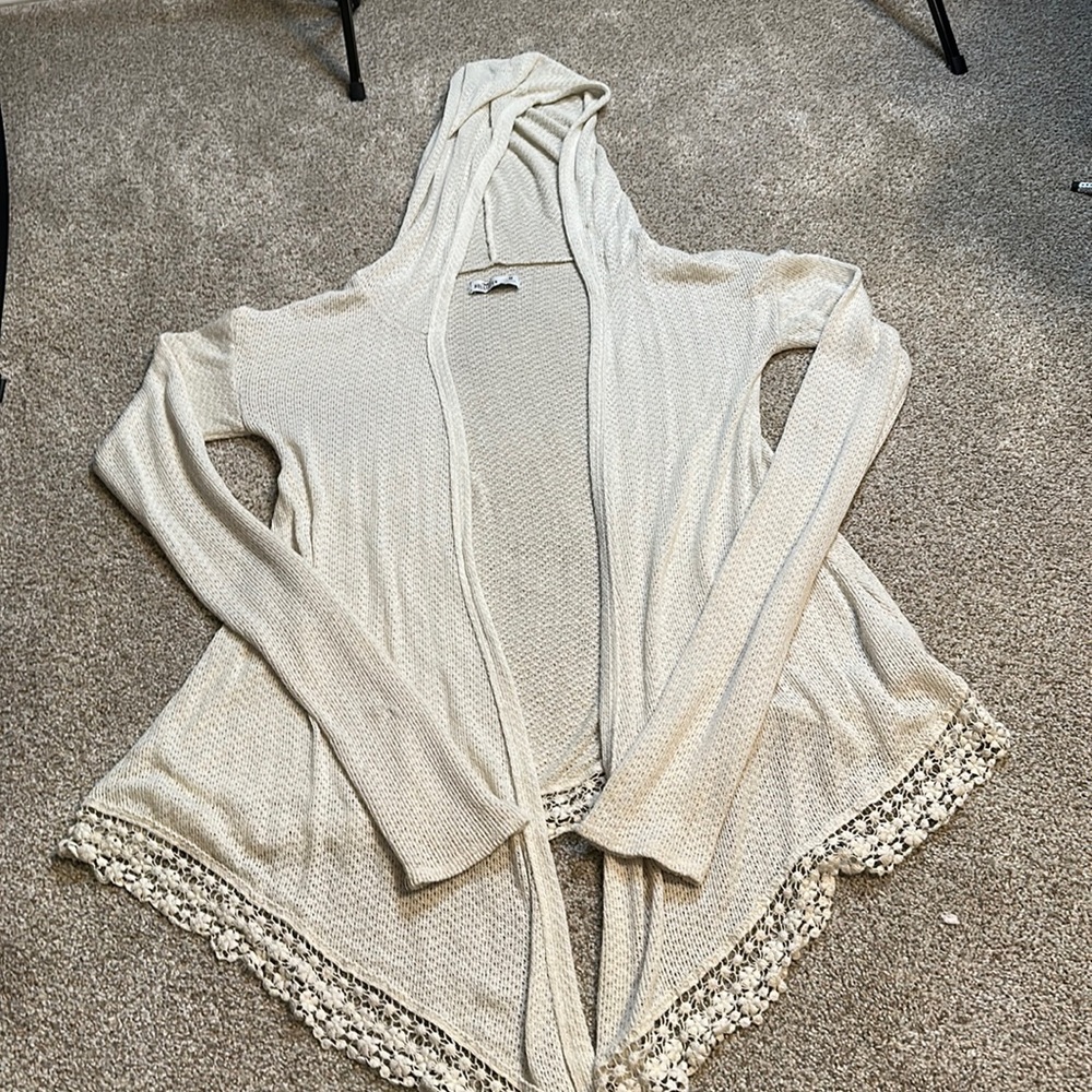 Hollister Cardigan M
